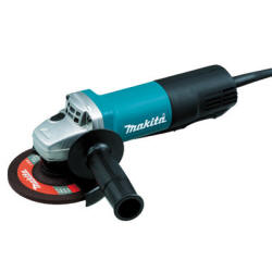 Makita - 9557PBX1 - 4-1/2in Angle Grinder w/Diamond Blade &amp; Extra Wheels - While Supplies Last 9557PBX1