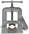 Reed - 64 - Yoke Pipe Vise (1/4in - 6in Capacity) - 02460 64