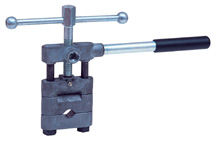Reed -   CSO2  -  1 1/4-2in Copper Shut-Off Tool - 08202 CSO2