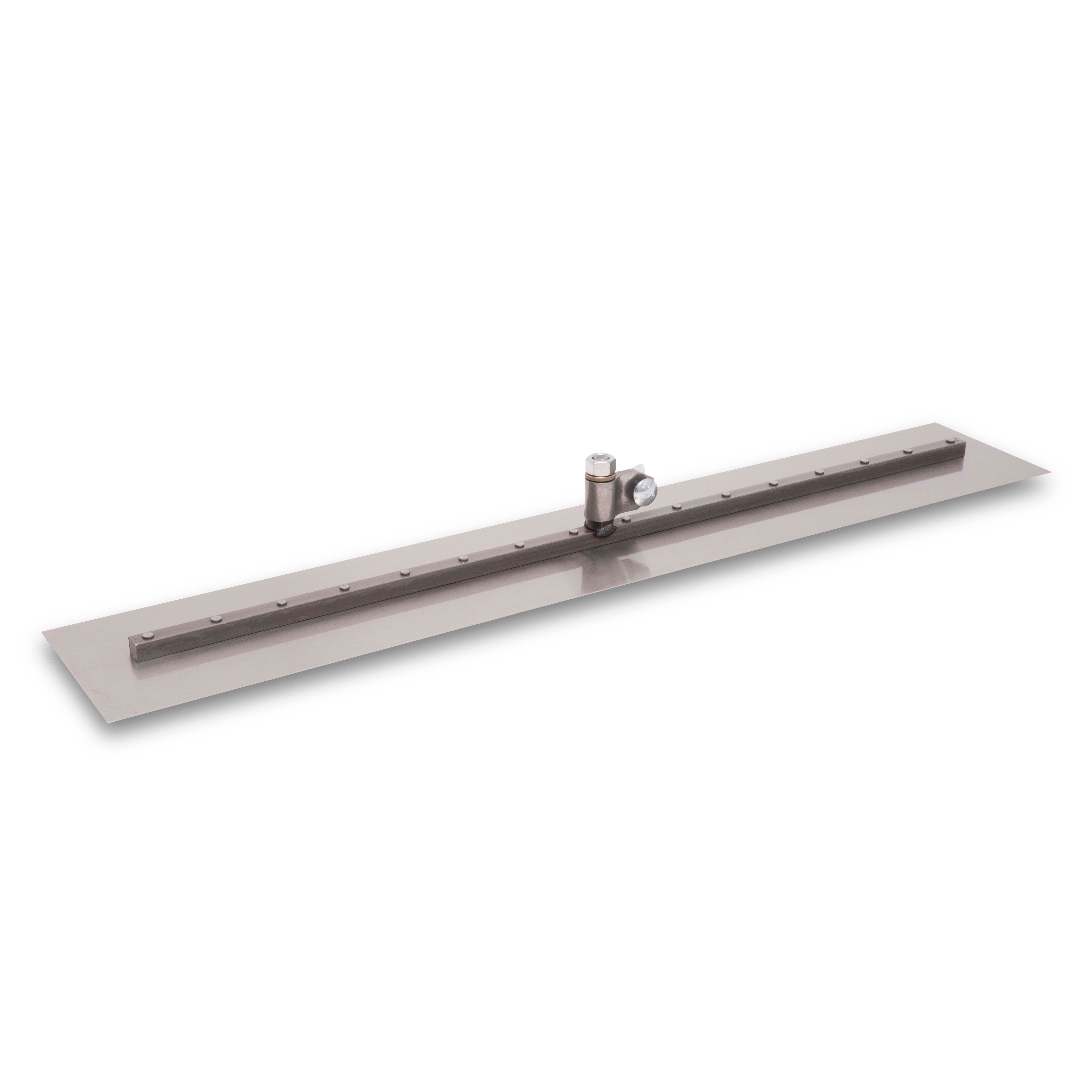 Marshalltown C30 30in x 5in Fresno Trowel with Square Ends and All Angle Swivel Attachment C30